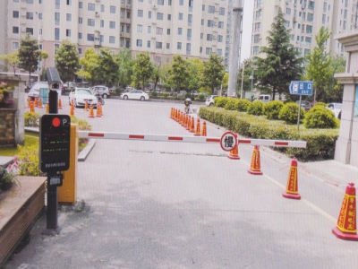 直桿道閘車輛識(shí)別